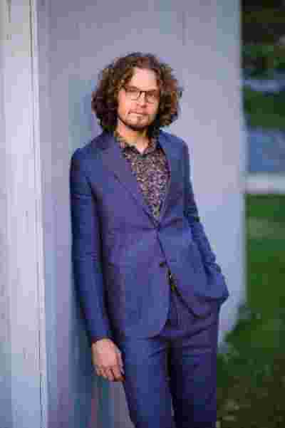 Aaron Hogan Blue Linen Suit