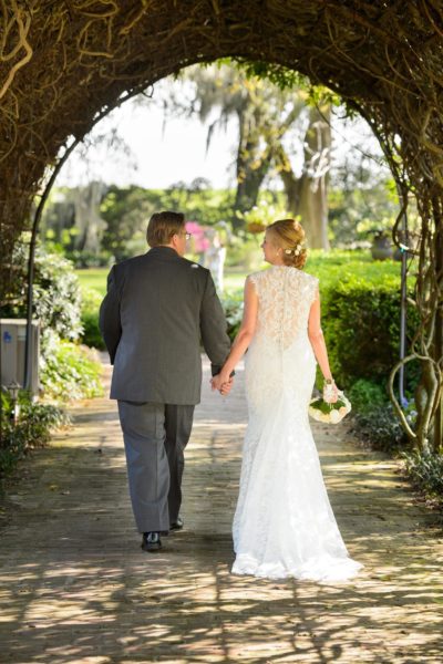 Best Professional Luxury Dream Wedding Venue Photography of Couple at Houmas House Louisiana Plantation Photo 21