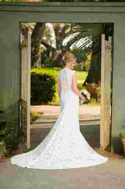 Best Professional Luxury Dream Wedding Bridal Portrait Photography Classic Dress at Houmas House Louisiana Plantation Photo 23