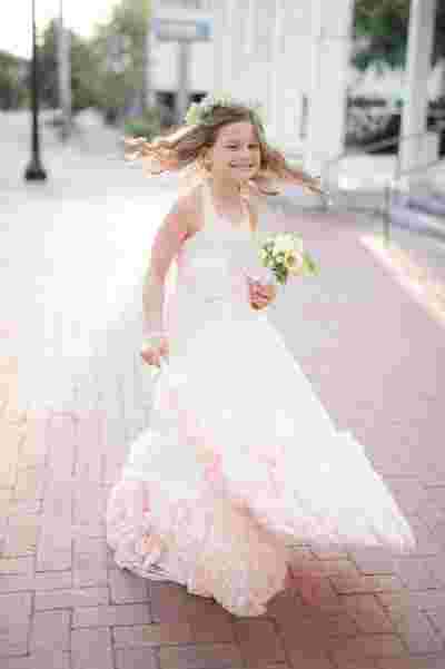 Best Professional Traditional New Orleans Luxury Outdoor Dream Family Classic Wedding Flower Girl Photography Photo58