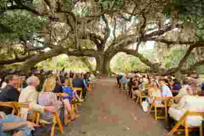 Best Traditional Professional New Orleans Wedding Ceremony Venue Classic Southern Photography Photo90