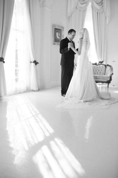Best Professional Luxury Dream Wedding Couple Classic B&W Photography at Nottoway Plantation Louisiana 62
