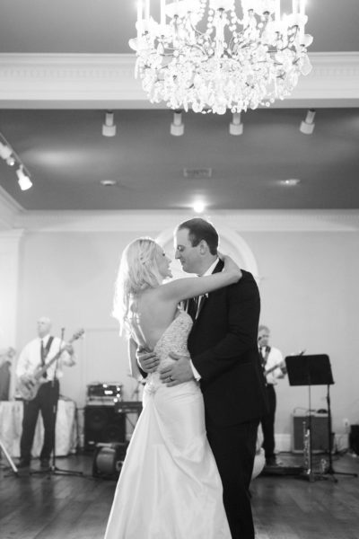 Best Professional Luxury Dream Wedding Couple Classic B&W Photography at Nottoway Plantation Louisiana 76