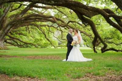 Best Professional Traditional Southern Luxury Dream Wedding Couple Photography @OakAlleyPlantation Vacherie LA 11