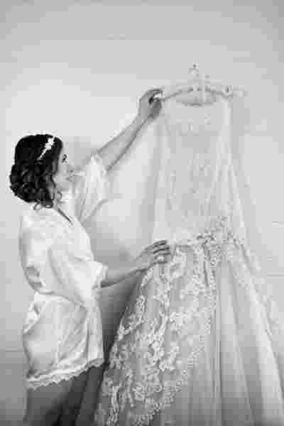 Best Professional Classic Southern Traditional Luxury Dream Wedding Dress Fashion B&W Photography @Oak Alley Plantation Vacherie Louisiana 1