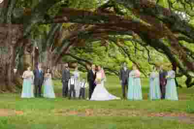 Best Professional Classic Southern Traditional Dream Wedding Venue Outdoor Bride & Groom Family Photography @OakAlleyPlantation VacherieLA 10