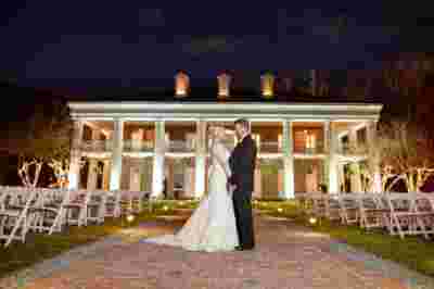 Best Professional Luxury Dream Wedding Couple Outdoor Venue at White Oak Plantation Louisiana 2